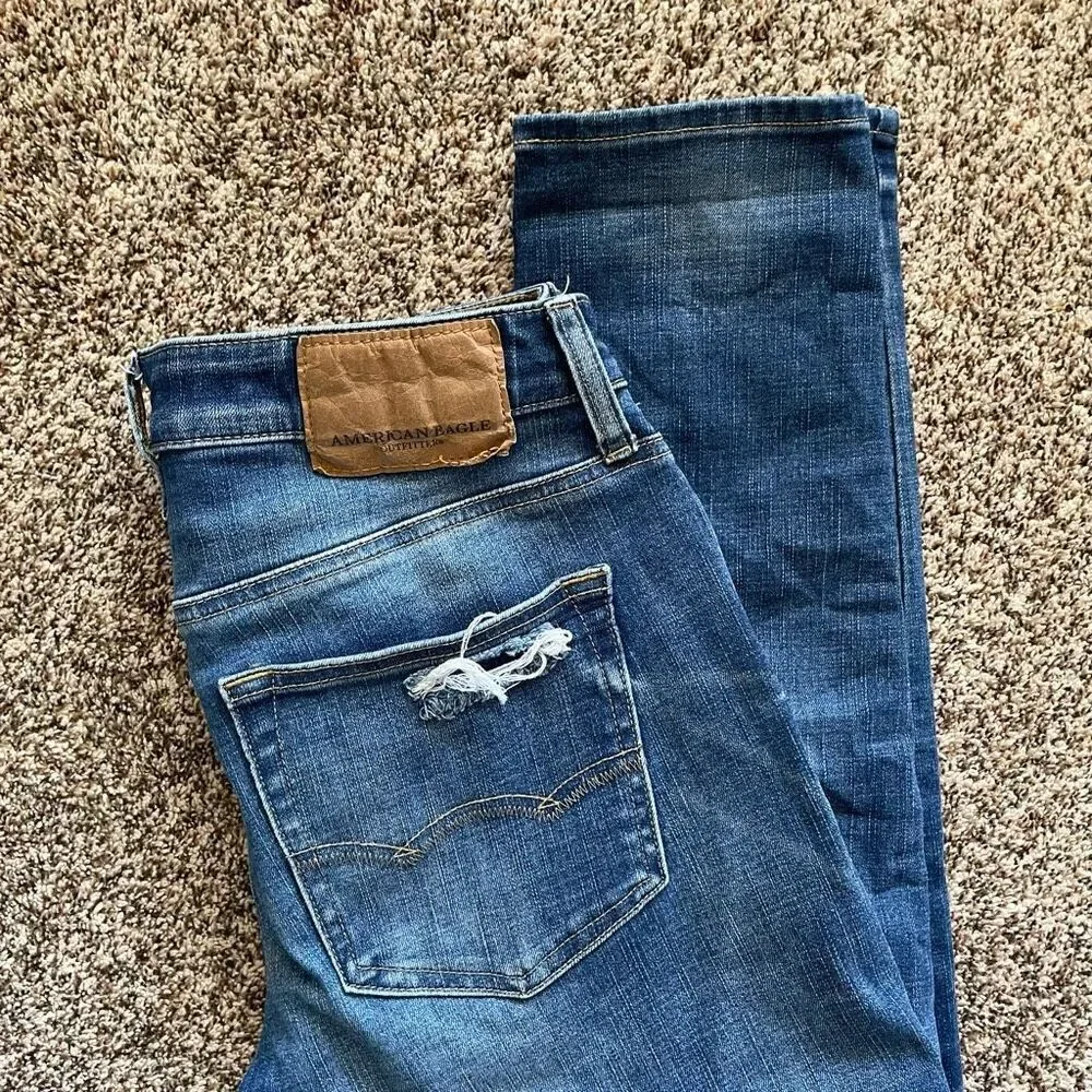 AE American Eagle skinny blue jeans men’s size 28x32 holes ripped distressed